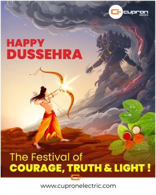 सुख, समृद्धी, शांती आणि यशाच्या शुभेच्छांसह, दसऱ्याच्या पवित्र सणाच्या हार्दिक शुभेच्छा